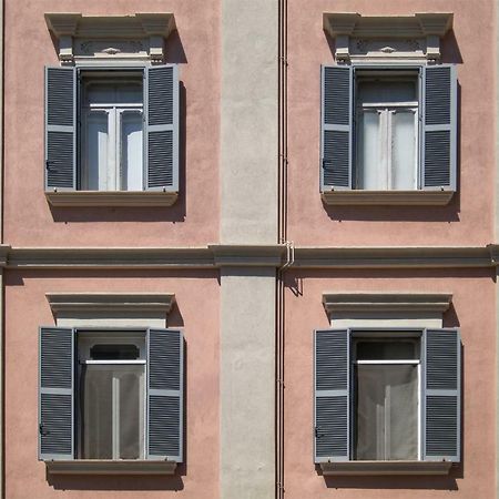 A Casa Di Adri Apartment Salerno Exterior foto