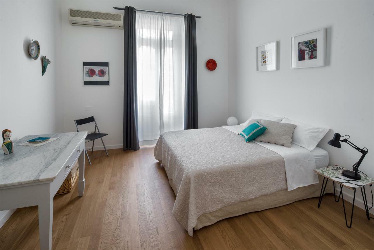 A Casa Di Adri Apartment Salerno Exterior foto
